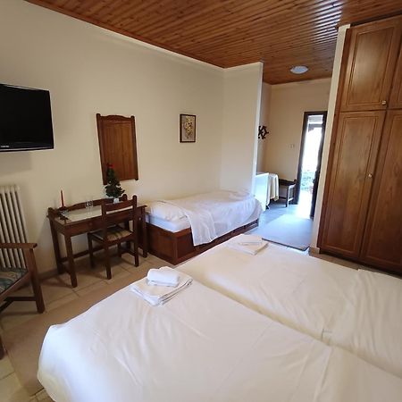 2 Alonia Hotel Anatoliki Frangista Room photo