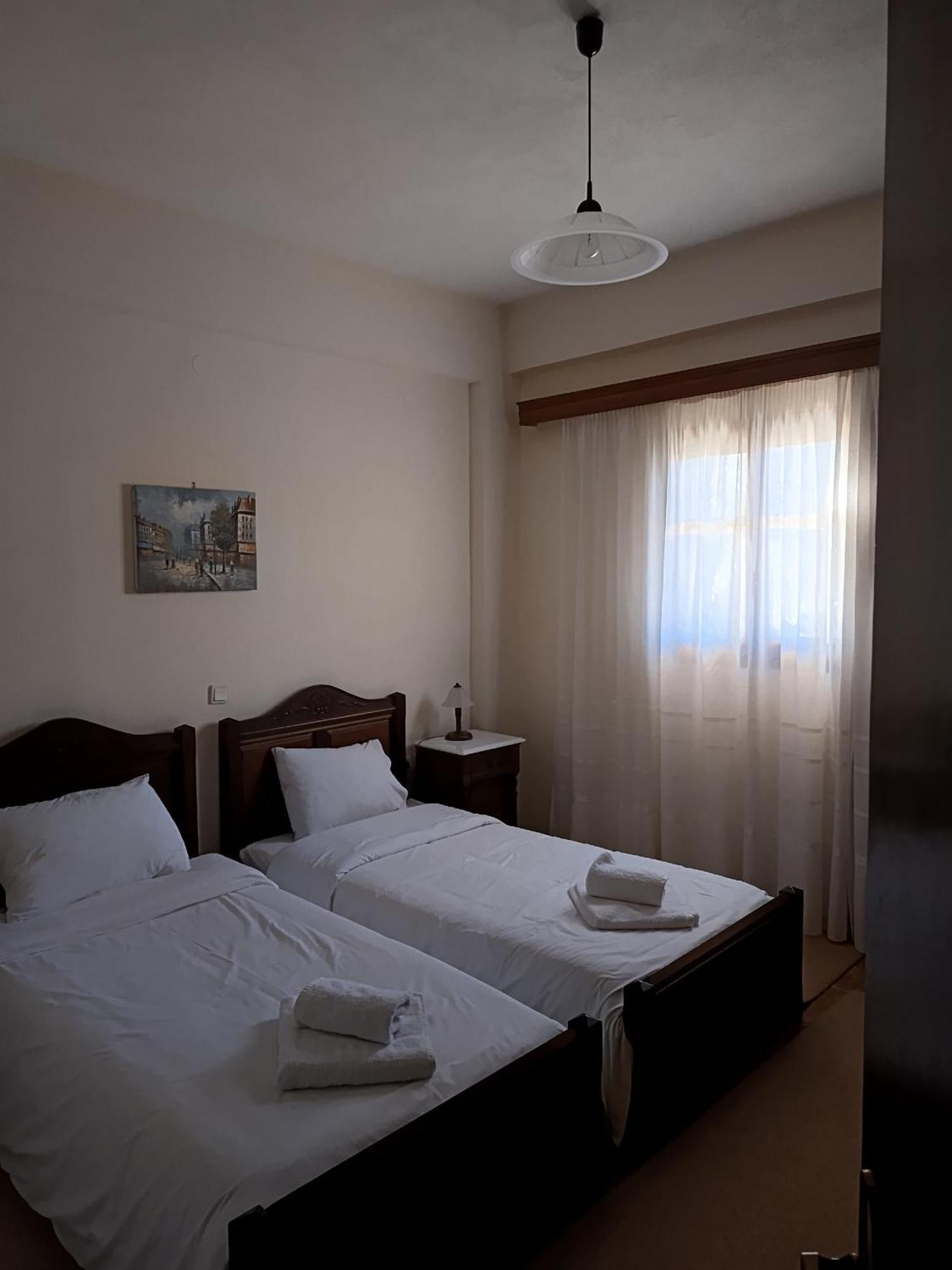 2 Alonia Hotel Anatoliki Frangista Room photo